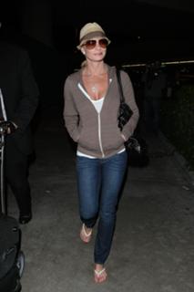 Jaime Pressly feet photo thumbnail