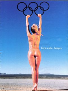 Jaime Pressly feet photo 8