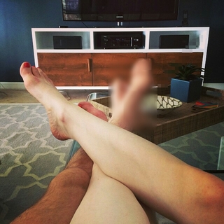 Jaime Ray Newman feet photo thumbnail