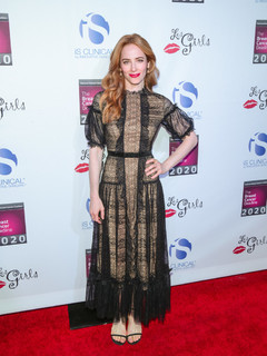 Jaime Ray Newman feet photo thumbnail