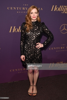 Jaime Ray Newman feet photo thumbnail