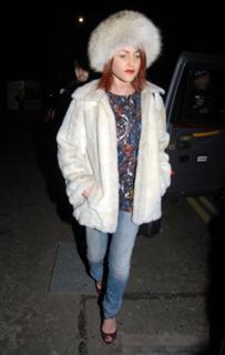 Jaime Winstone feet photo 14