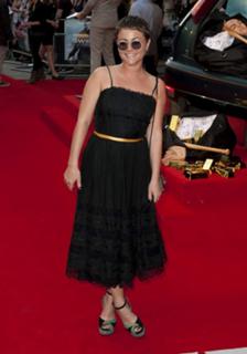 Jaime Winstone feet photo 14