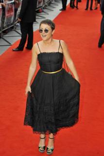 Jaime Winstone feet photo 9