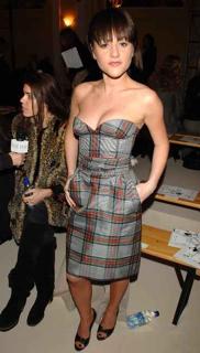 Jaime Winstone feet photo 2