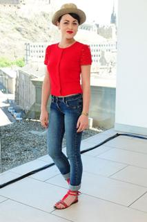 Jaime Winstone feet photo 20