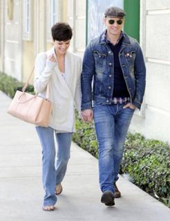 Jaimie Alexander feet photo thumbnail