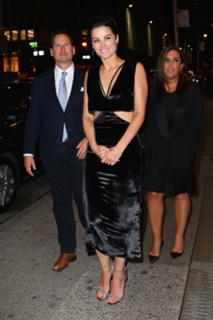Jaimie Alexander feet photo thumbnail