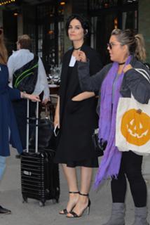 Jaimie Alexander feet photo thumbnail