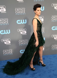 Jaimie Alexander feet photo thumbnail