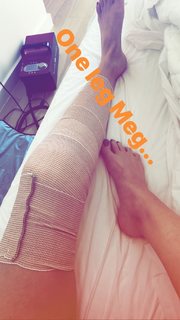 Jaimie Alexander feet photo thumbnail