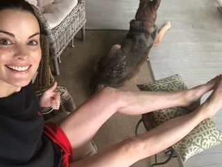 Jaimie Alexander feet photo thumbnail
