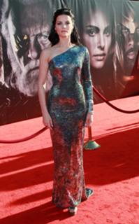 Jaimie Alexander feet photo thumbnail
