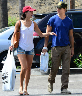 Jaimie Alexander feet photo thumbnail