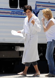 Jaimie Alexander feet photo thumbnail