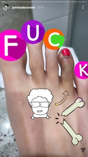 Jaimie Alexander feet photo thumbnail