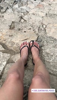 Jaina Lee Ortiz feet photo thumbnail