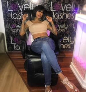 Jakeita Days feet photo 9