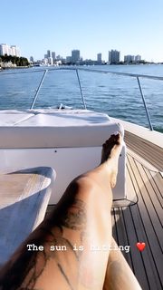 Jakeita Days feet photo 15