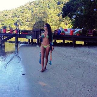 Jakelyne Oliveira feet photo 5