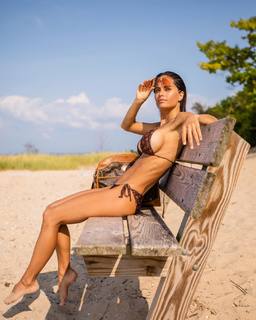 Jala Sue feet photo 12
