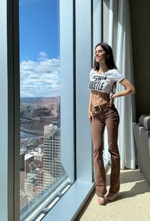 Jala Sue feet photo 4