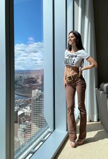 Jala Sue feet photo 9