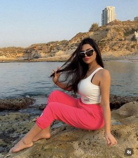 Jalila feet photo 19