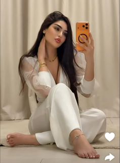 Jalila feet photo 20
