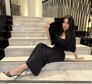 Jalila feet photo 2