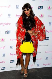 Jameela Jamil feet photo thumbnail