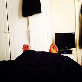 Jameela Jamil feet photo thumbnail