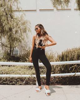 Jami Alix feet photo 18