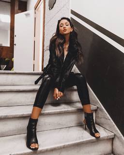 Jami Alix feet photo 14