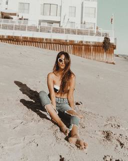 Jami Alix feet photo 8