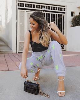 Jami Alix feet photo 7