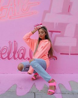 Jami Alix feet photo 17