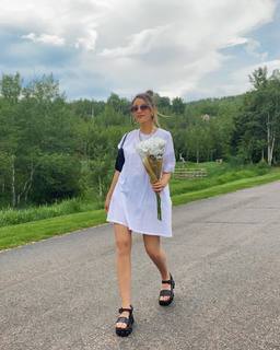Jami Alix feet photo 14
