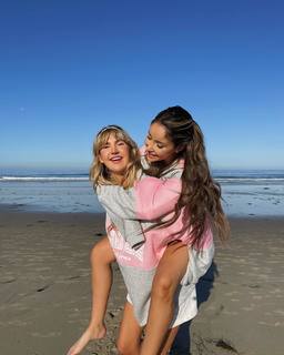 Jami Alix feet photo 7