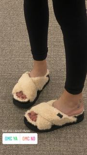 Jami Alix feet photo 8