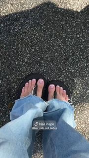 Jami Alix feet photo 9