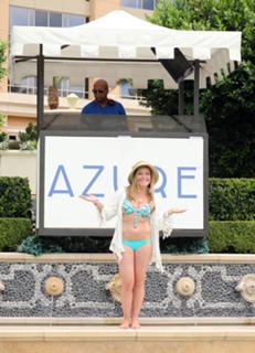 Jamie Anderson feet photo 16