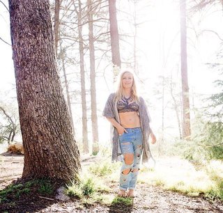 Jamie Anderson feet photo 13