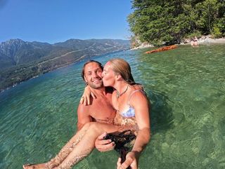 Jamie Anderson feet photo 12