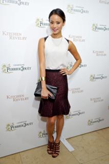 Jamie Chung feet photo thumbnail