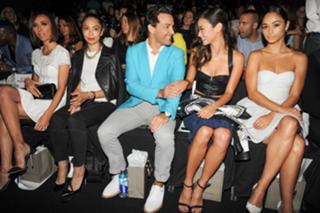 Jamie Chung feet photo thumbnail