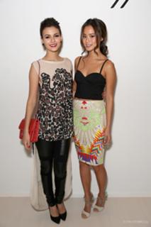 Jamie Chung feet photo thumbnail