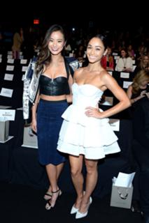 Jamie Chung feet photo thumbnail