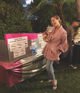 Jamie Chung feet photo thumbnail