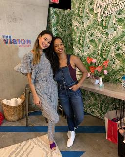 Jamie Chung feet photo thumbnail